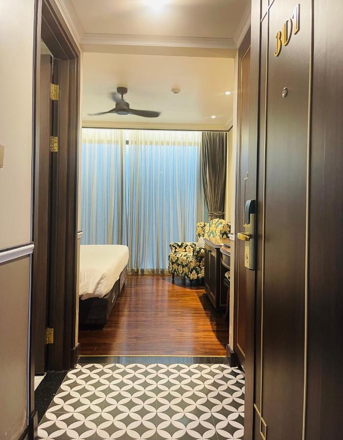 Hotel Du Monde Art Hanoi Bagian luar foto