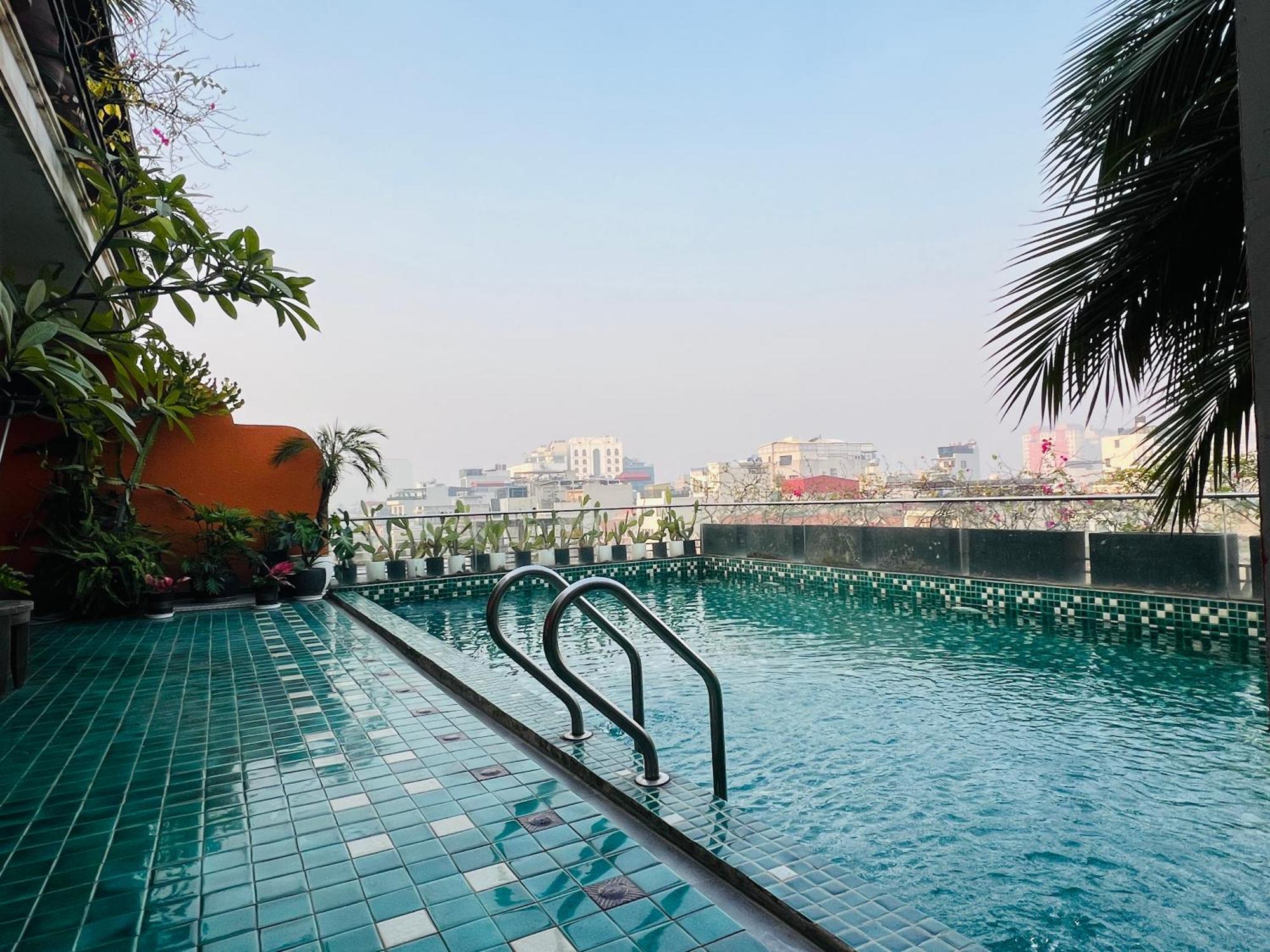 Hotel Du Monde Art Hanoi Bagian luar foto