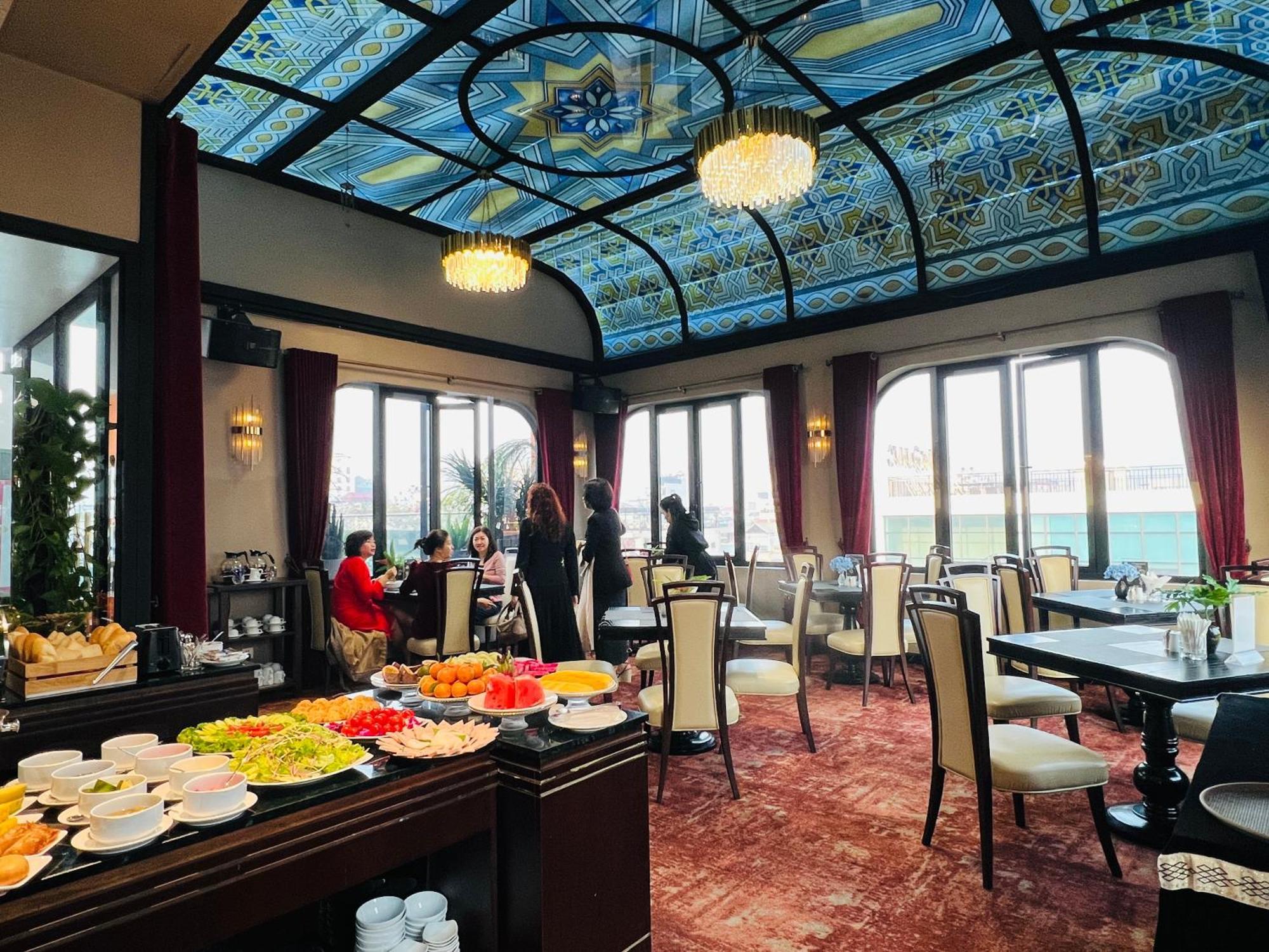 Hotel Du Monde Art Hanoi Bagian luar foto