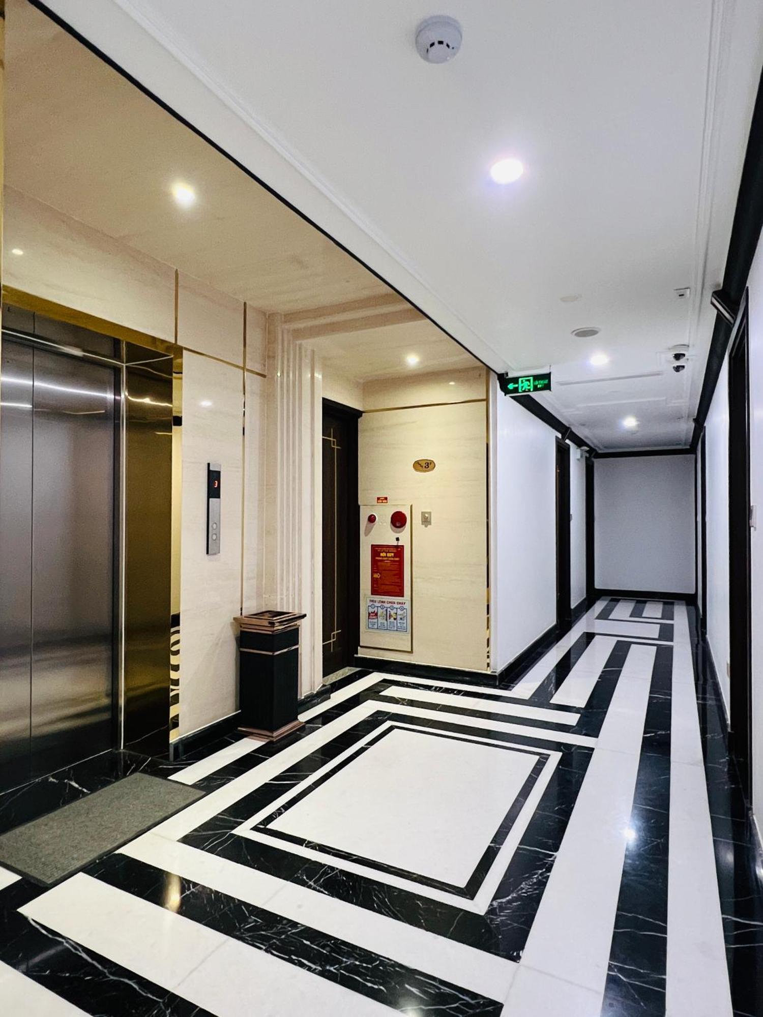 Hotel Du Monde Art Hanoi Bagian luar foto